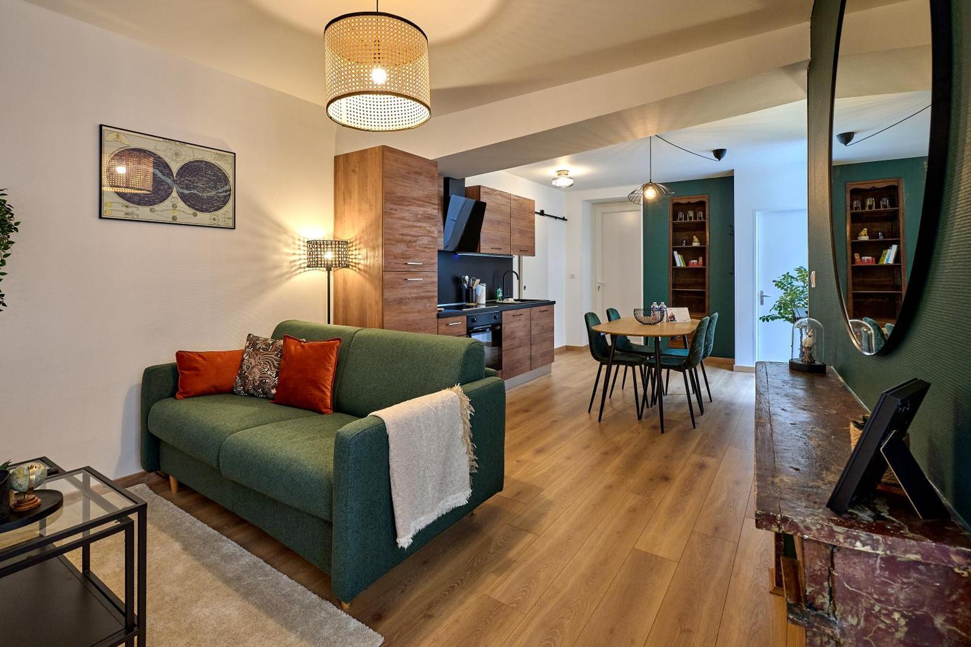 Апартаменти Le Oliva Chez Les M By Primo Conciergerie Невер Екстер'єр фото